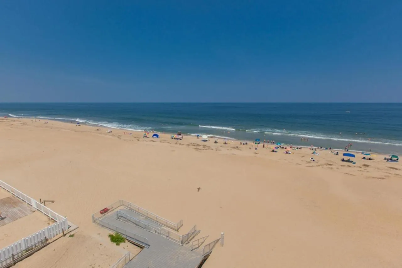 The Sanctuary - Sea Serenade Penthouse A408 Virginia Beach United States