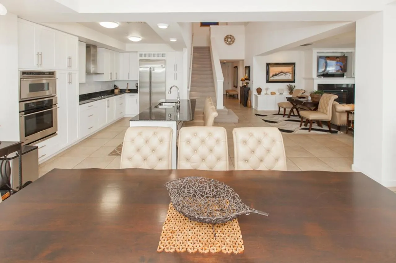 The Sanctuary - Sea Serenade Penthouse A408 Virginia Beach Apartment